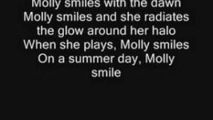 Molly Smiles 